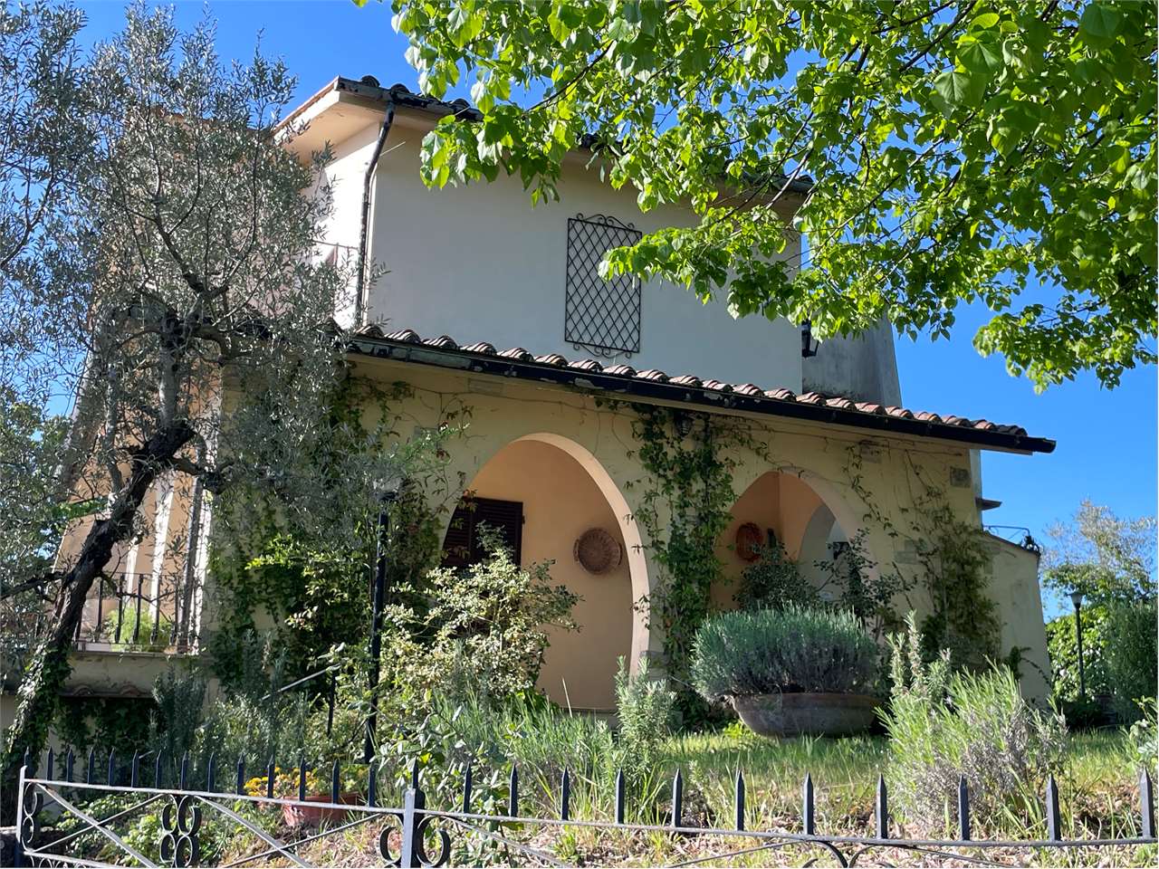 Villa in vendita a Lucignano - foto 5