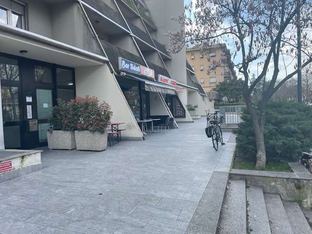 Negozio in vendita a Parma (PR)