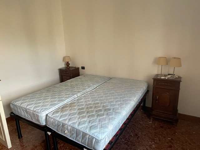 Appartamento in vendita a Parma (PR)