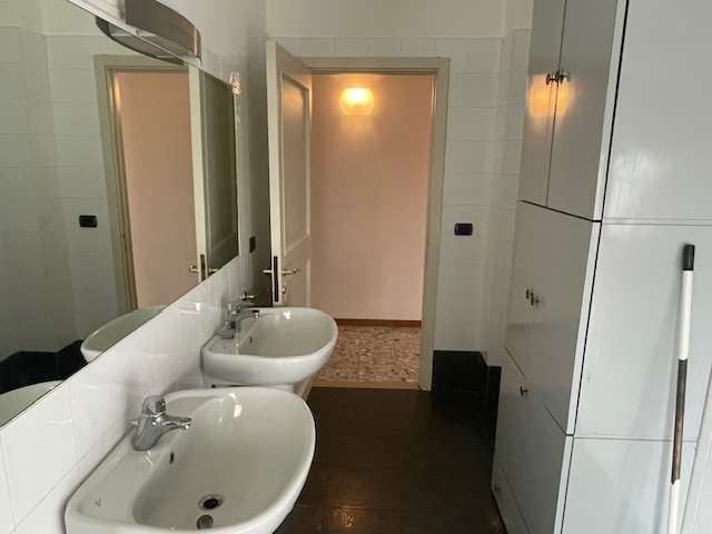 Appartamento in vendita a Parma (PR)