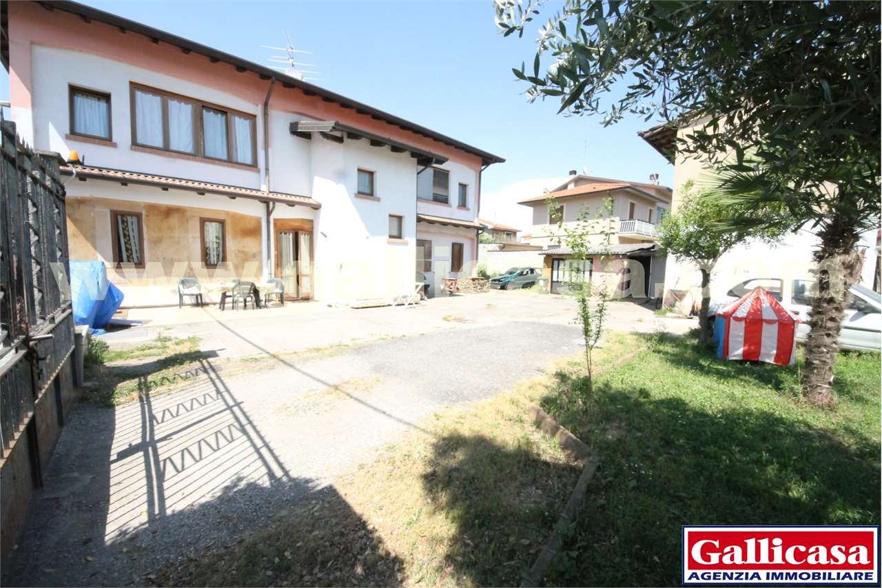 Casa indipendente in vendita a Castrezzato (BS)