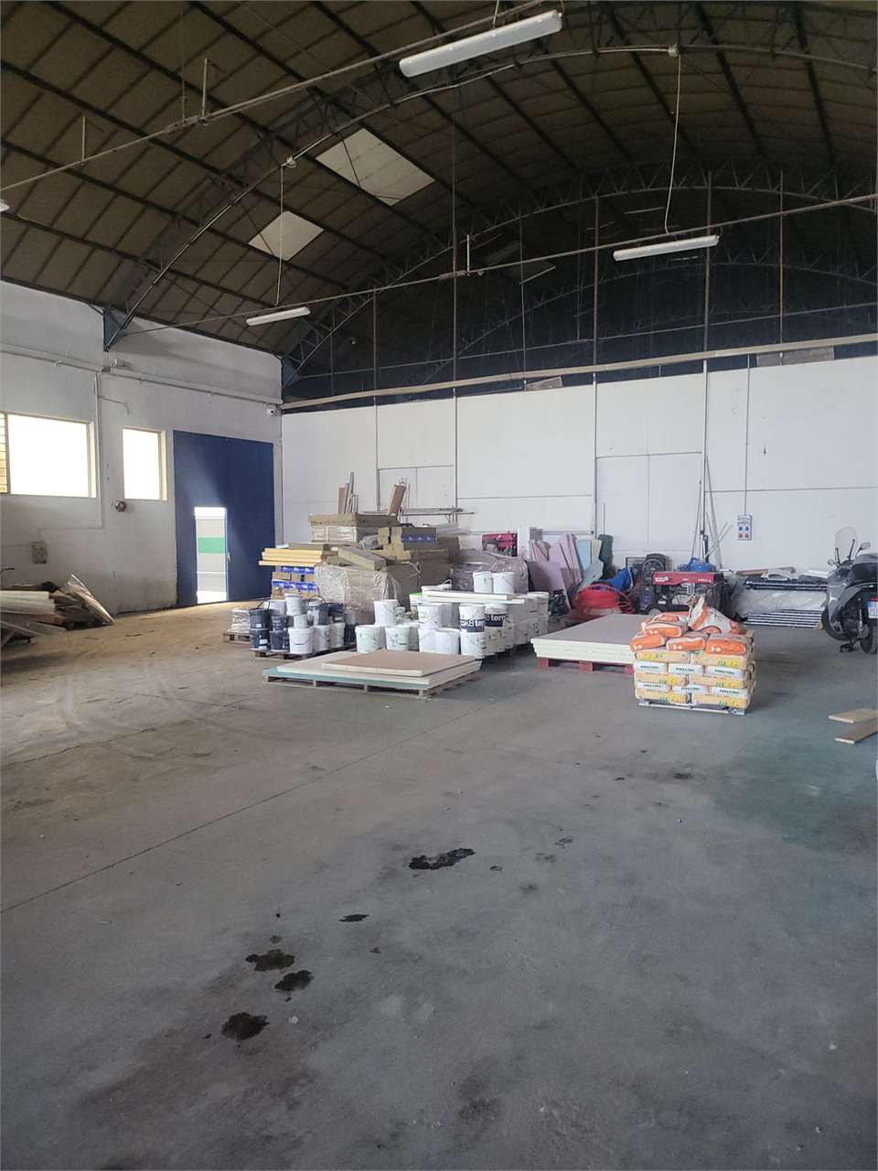 Castelcovati Vendita Magazzino