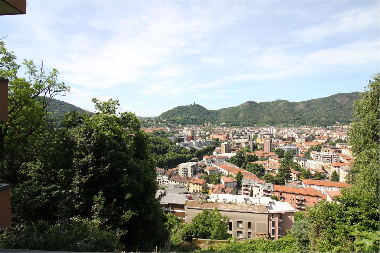 Affitto Quadrilocale Appartamento Como via per Brunate 14/a 564299