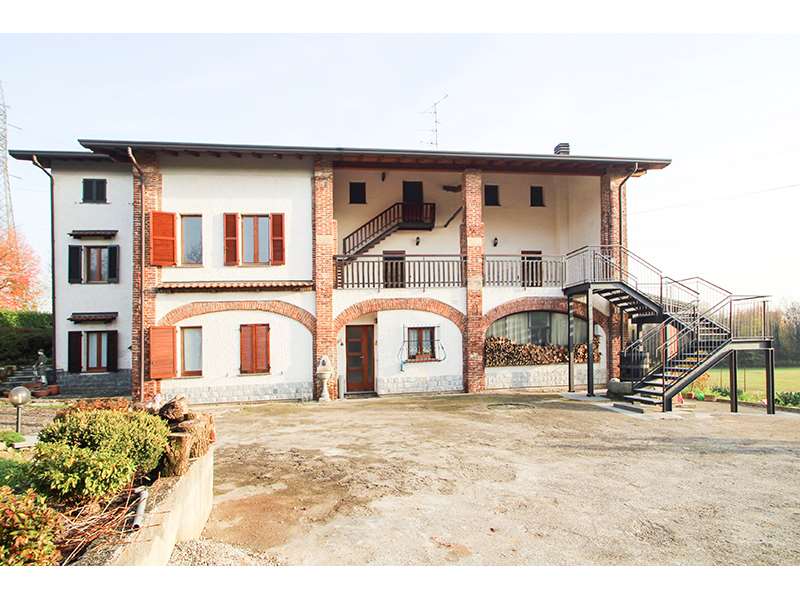 Vendita Quadrilocale Appartamento Castiglione Olona Via Monte Cimone 32 427317