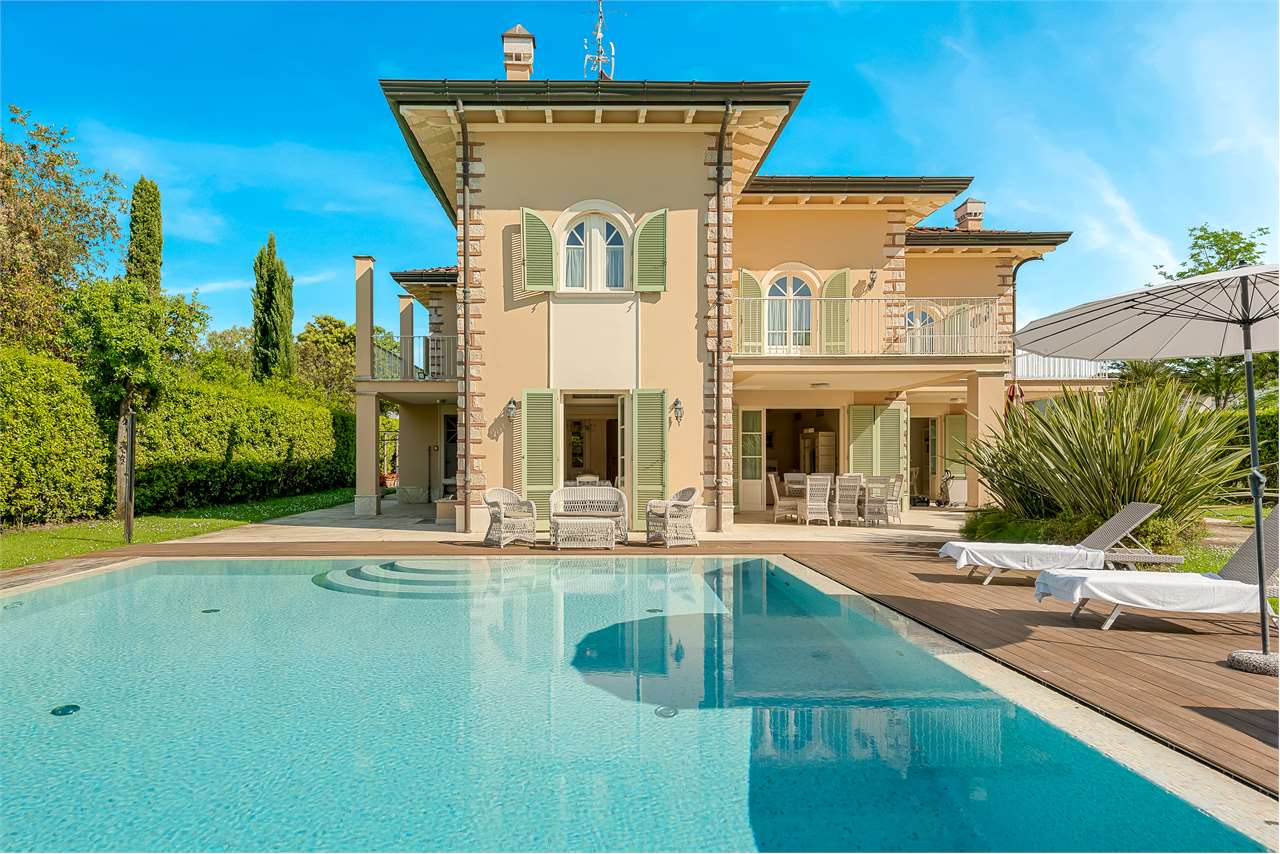 Splendida villa con piscina — foto 9