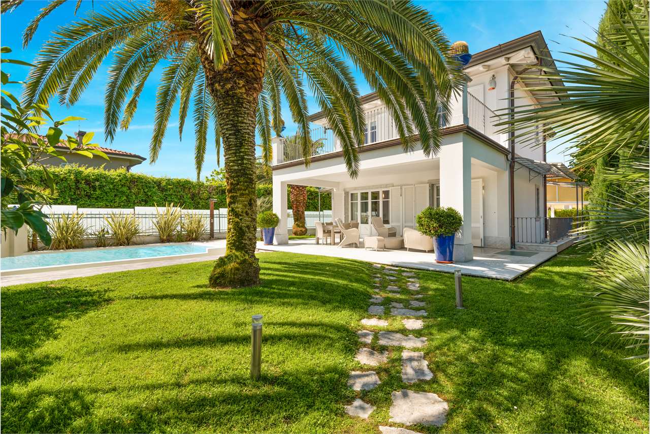 Villa Carla, Forte dei Marmi