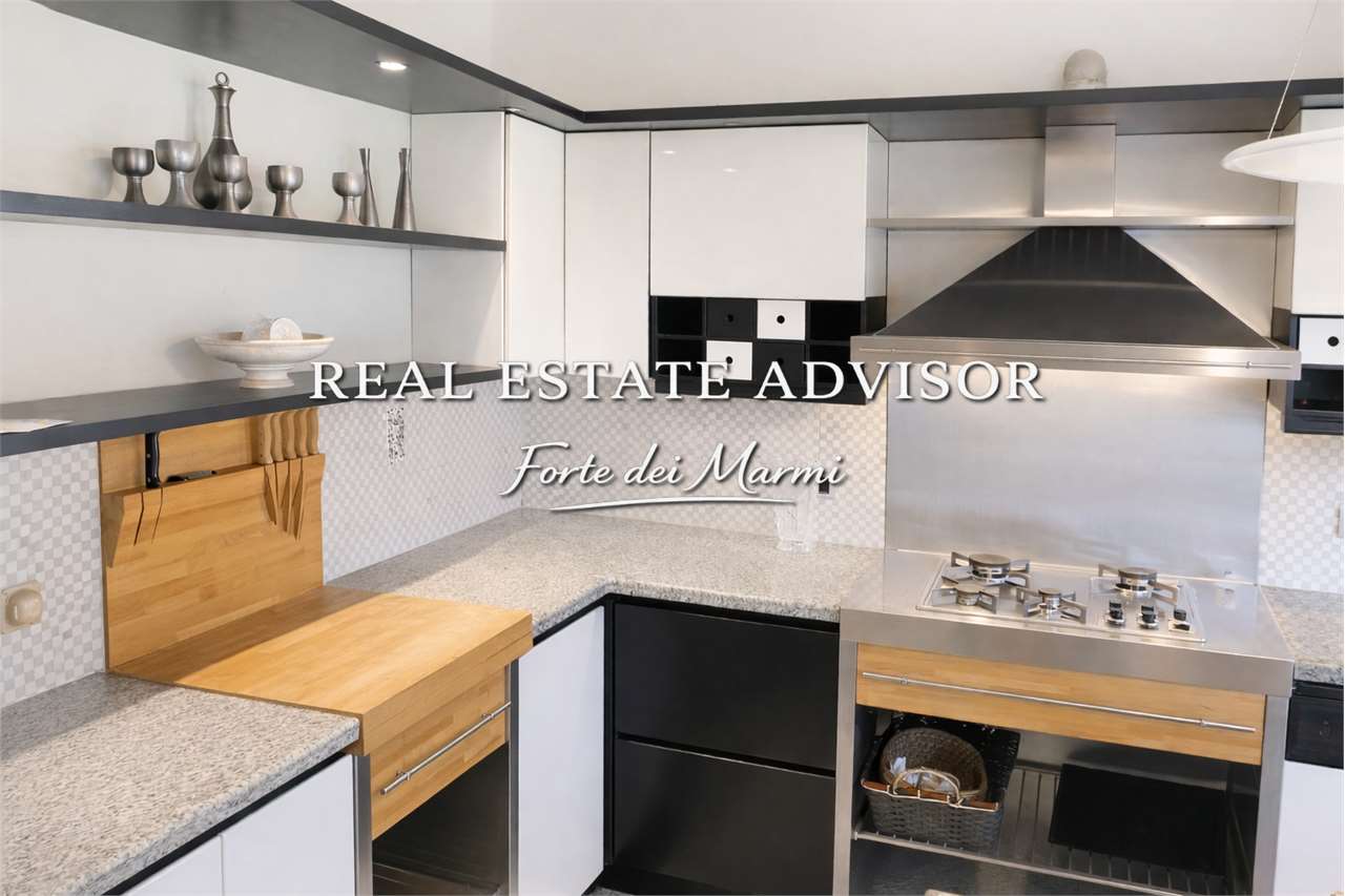 Villa indipendente a 350 m dal mare – Poveromo — foto 22