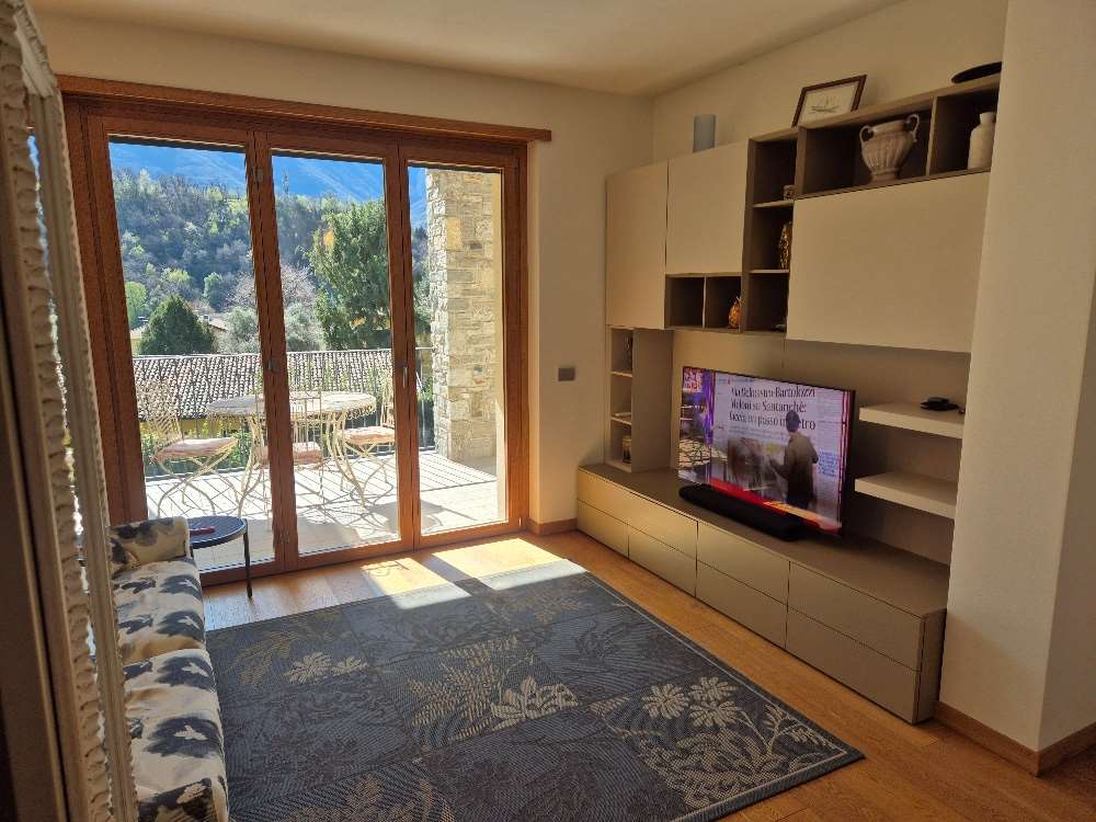 House in Tremezzina - Image 2