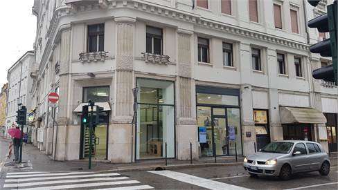 Ufficio/studio  in <br/> affitto a Trieste