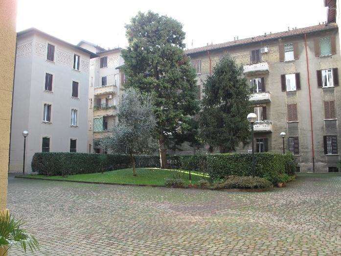 Appartamento in vendita a Milano, Viale ce... - foto 2