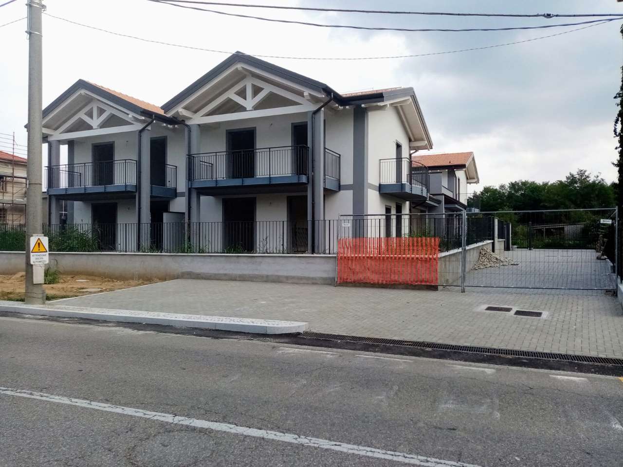 Villa unifamiliare in vendita, Vedano Olona