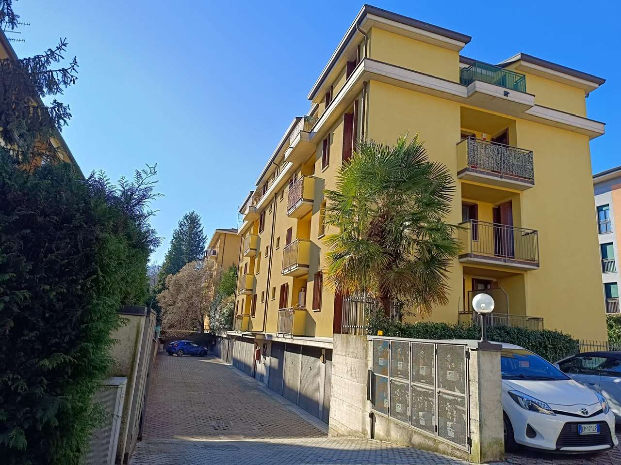 Vendita Bilocale Appartamento Varese 470401
