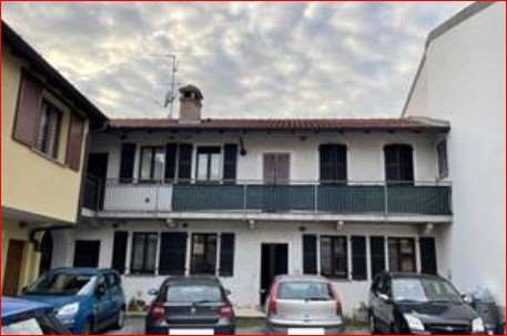 appartamento in via Corte seconda Gorizia a Cesano Maderno