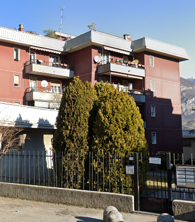 appartamento in Via Cesare Cantù a Olginate