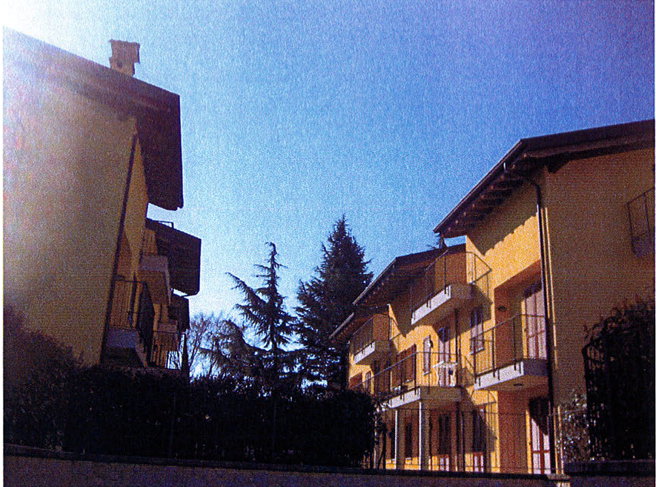 appartamento in Via Francesco d'Assisi a Lambrugo