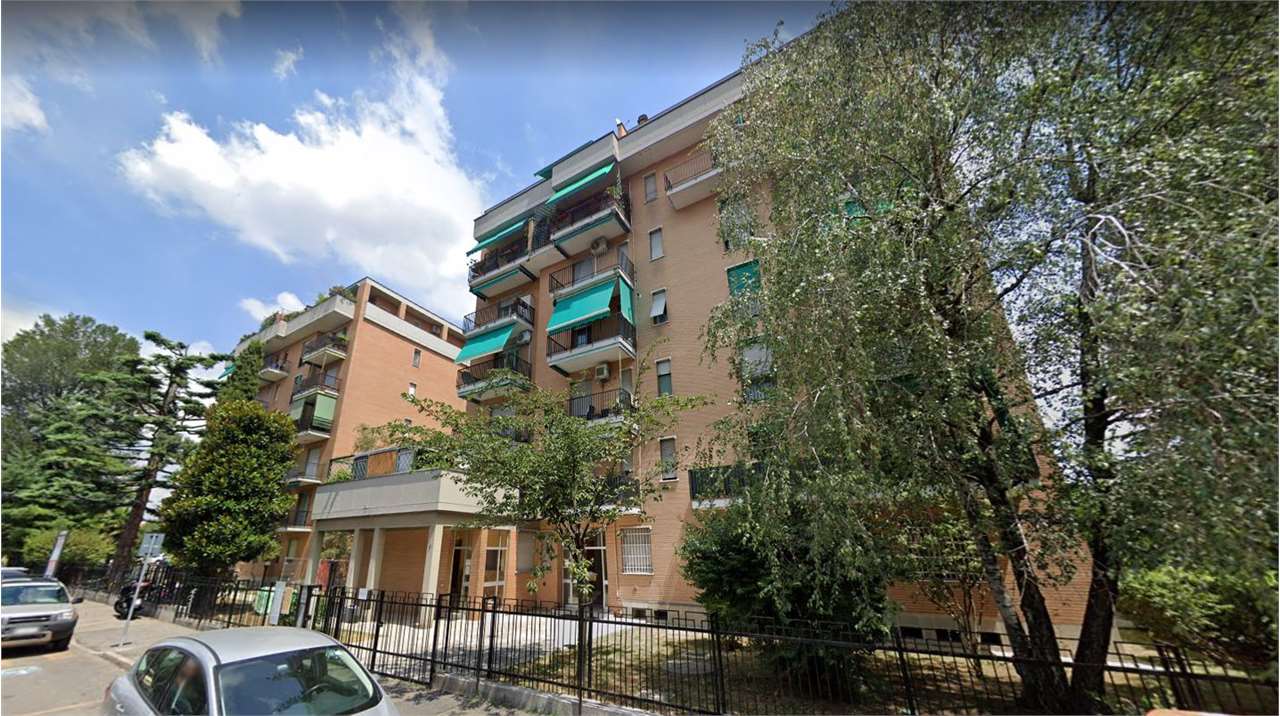 appartamento in Via Tridentina a Monza