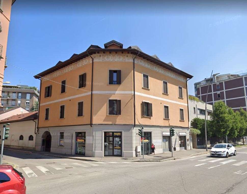 appartamento in Via Raffaele Merelli a Monza