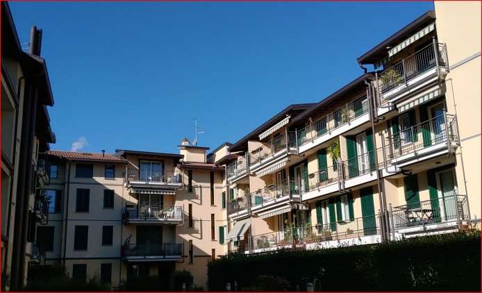 appartamento in Via Silvio Pellico a Seveso