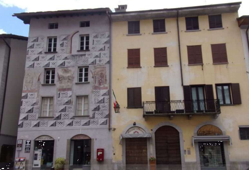 appartamento in Piazza Pestalozzi a Chiavenna