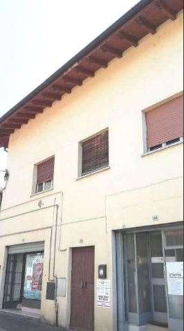 appartamento in Via Italia,  (con accesso da Via Antonio Dubini n. 2A) a Bregnano