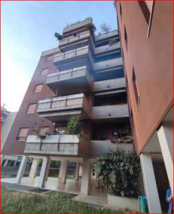 appartamento in Via Giovanni De Medici a Cesano Maderno