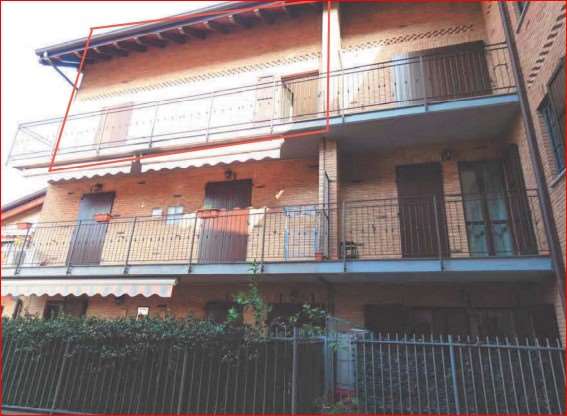 appartamento in Via Toscanini a Limbiate