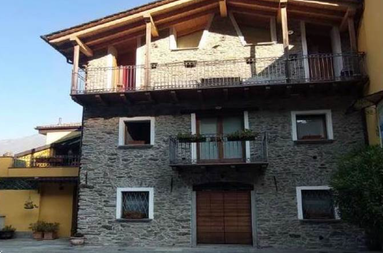 appartamento in Via Brugnini a Cosio Valtellino