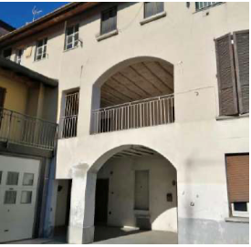 appartamento in Via Giuseppe Garibaldi a Bregnano
