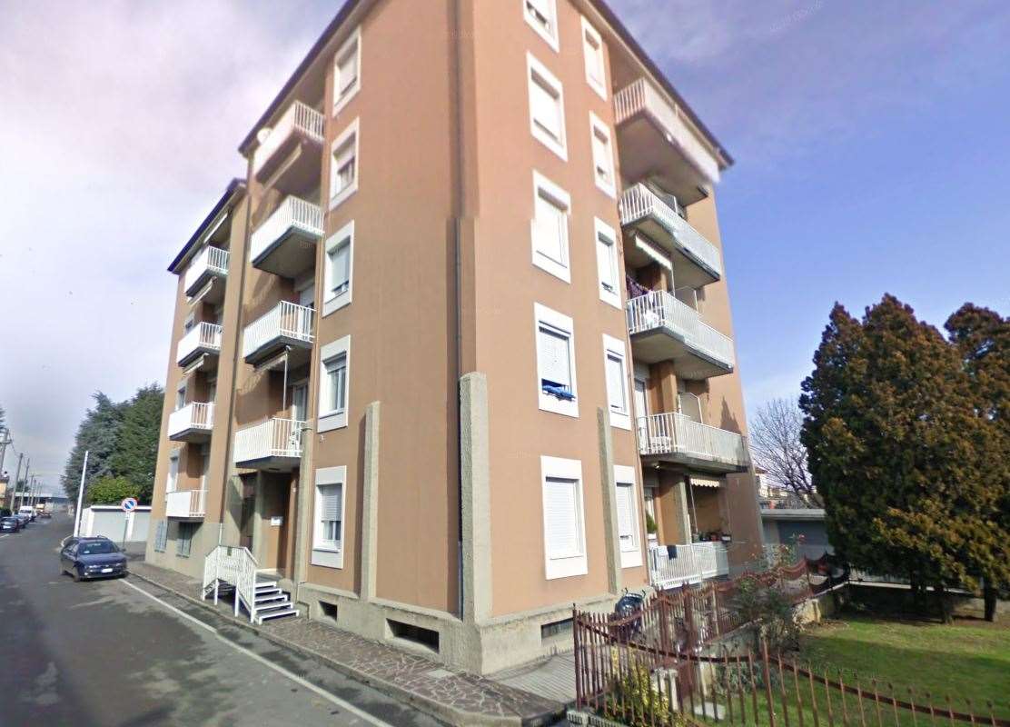 appartamento in Via Grandi a Cornate d'Adda