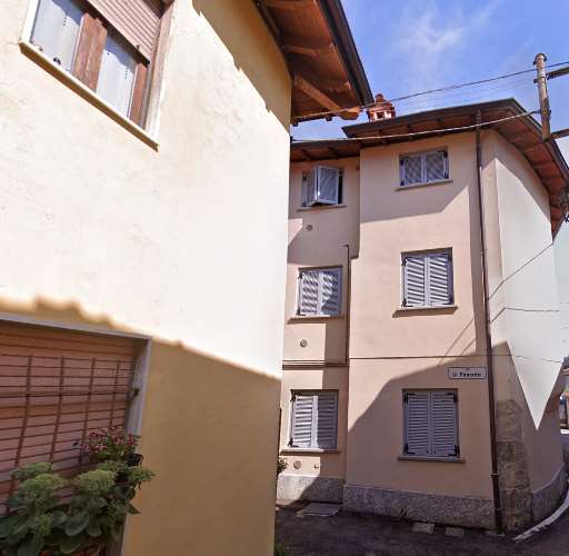 Vendita Trilocale Appartamento Santa Maria Hoè Via Ugo Foscolo 2 485712