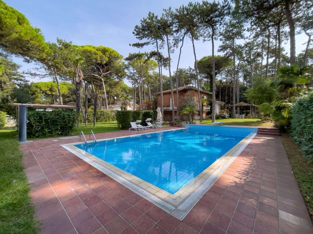 VENDITE Ville singole o a schiera a Lignano Sabbiadoro – foto 1