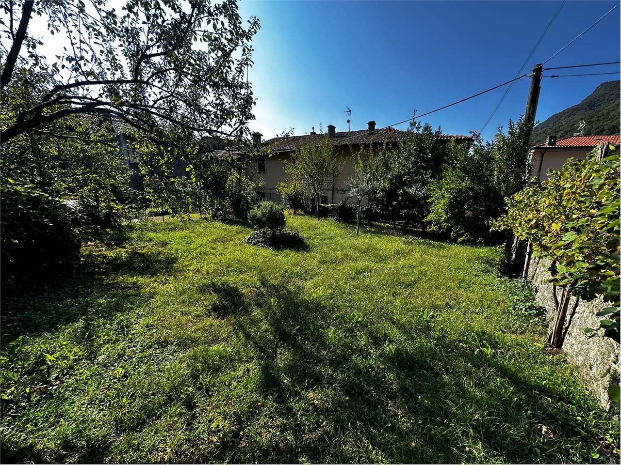 Rustico in vendita a Caslino D'erba (CO)