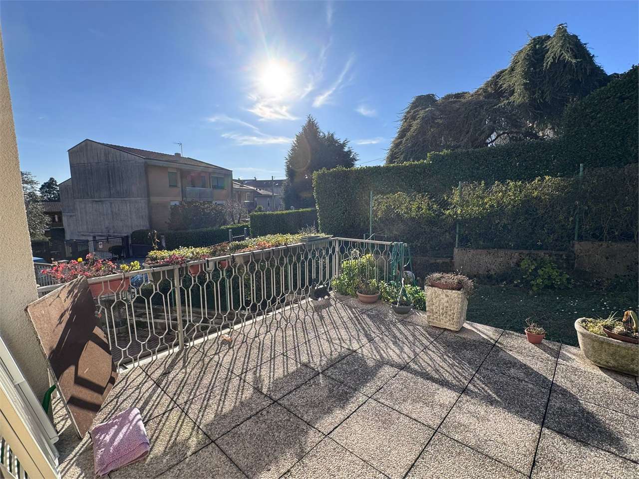 Casa indipendente in vendita a Erba (CO)