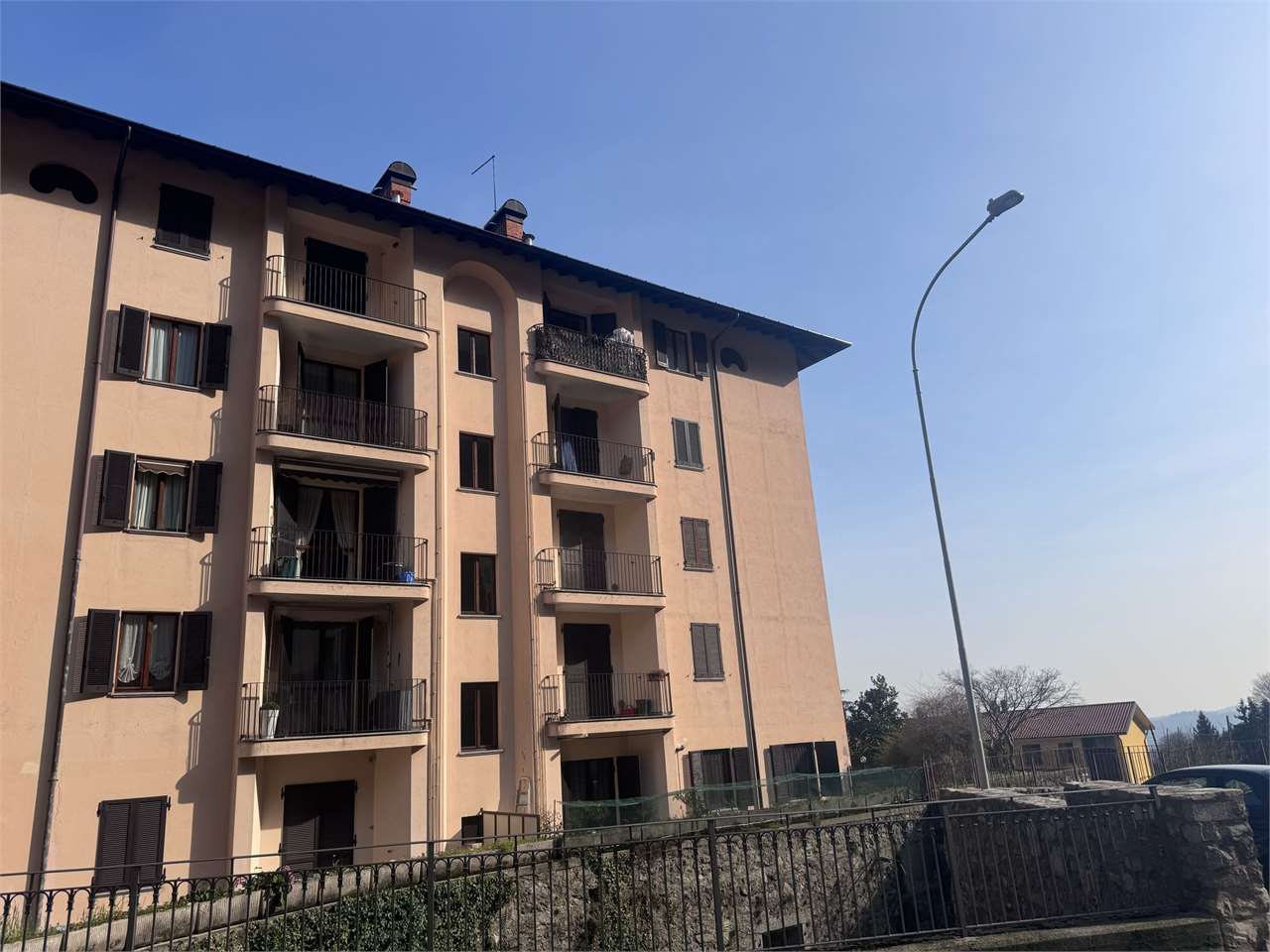 Bi/Trilocale in Vendita a Como