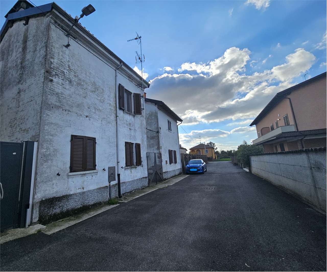 Casa indipendente in Vendita a Novara