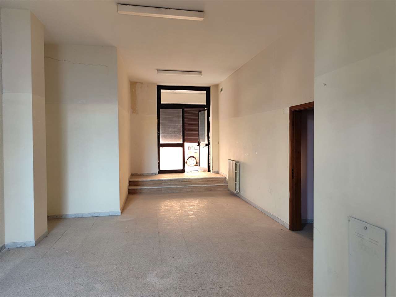 Ufficio in vendita a Acquaviva Delle Fonti (BA)