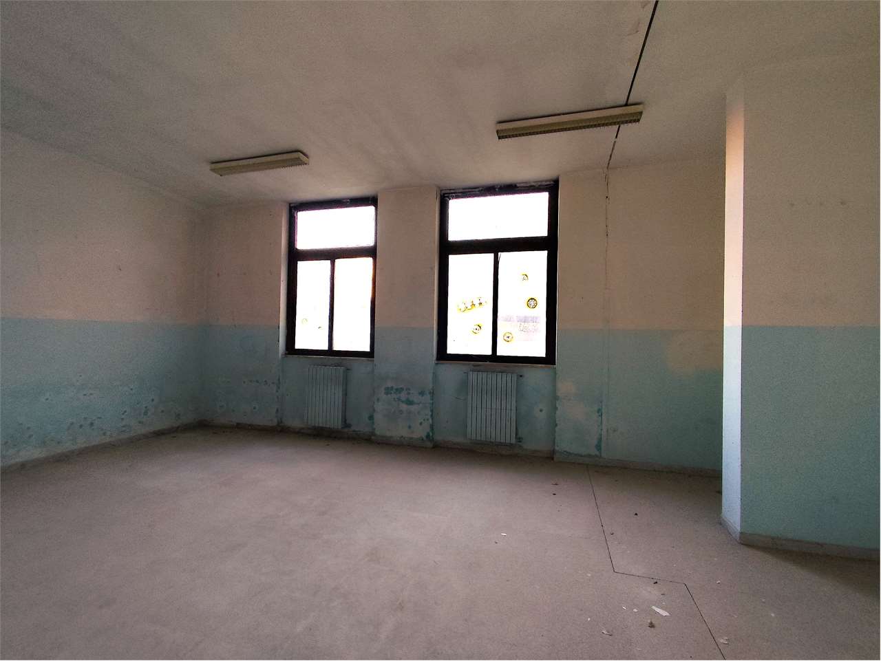 Ufficio in vendita a Acquaviva Delle Fonti (BA)