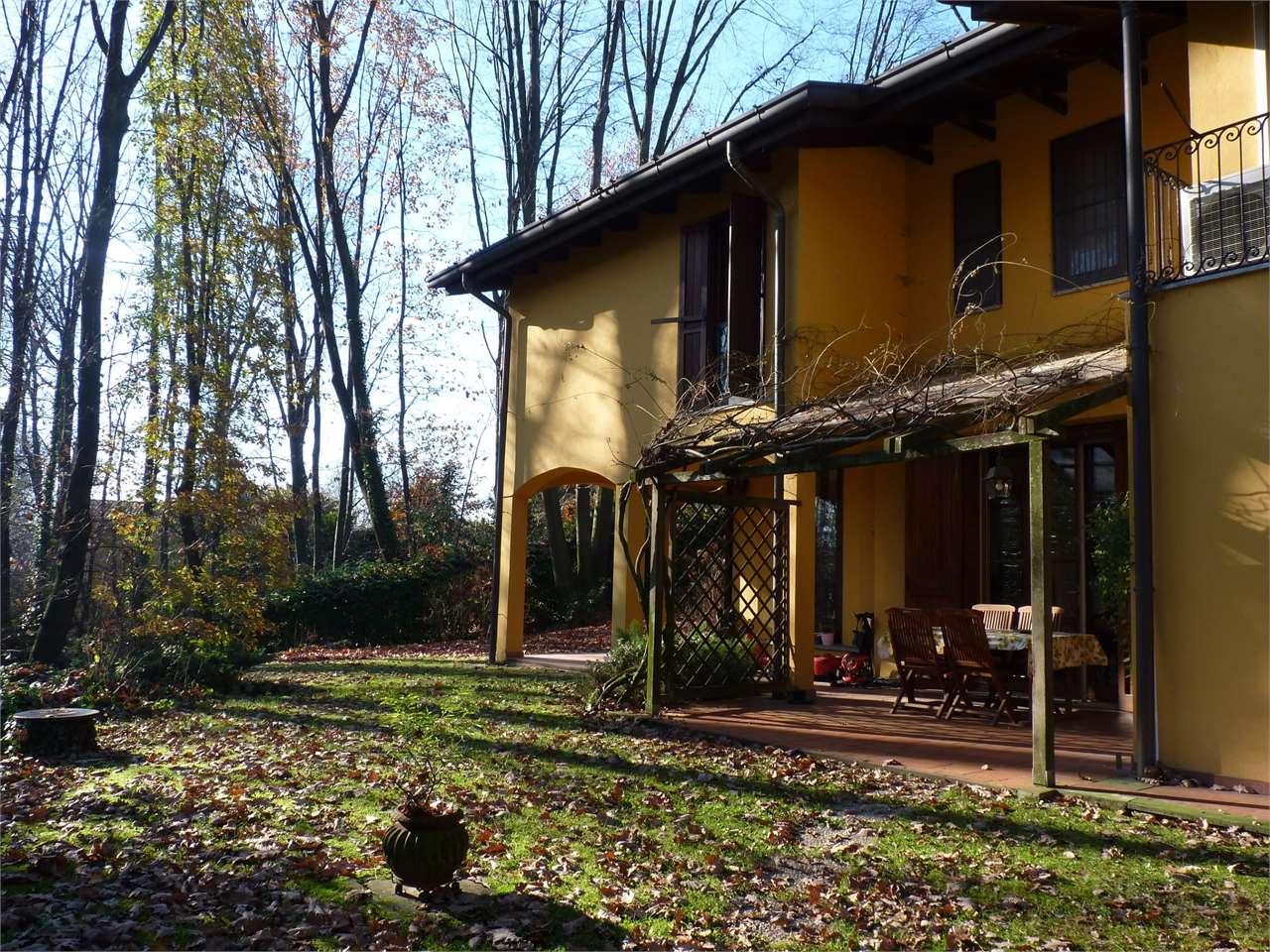 Lesmo Vendita Villa