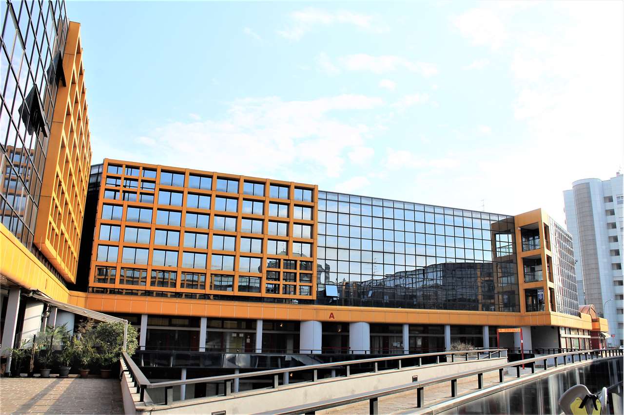 Affitto Ufficio diviso in ambienti/locali Ufficio Gallarate via Raffaello Sanzio 2 226368