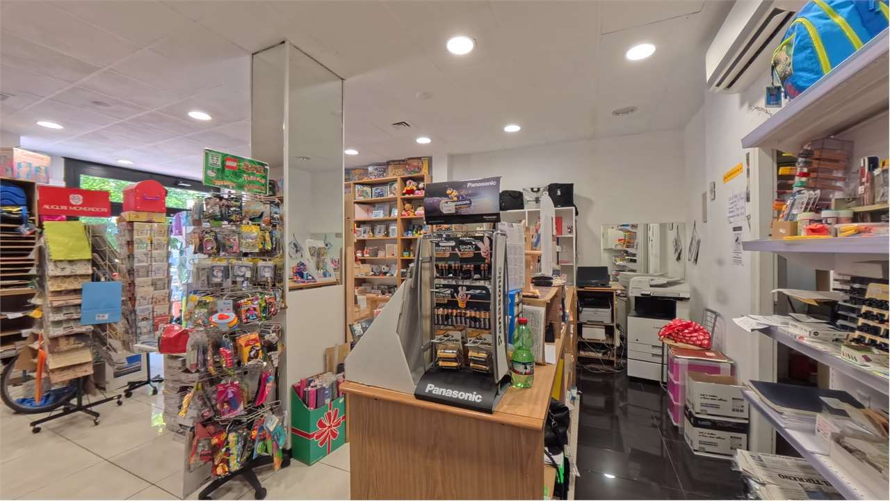 CEDESI AVVIATA CARTOLIBRERIA "CHIAVI IN MANO" A GROSSETO – VIA LIRI