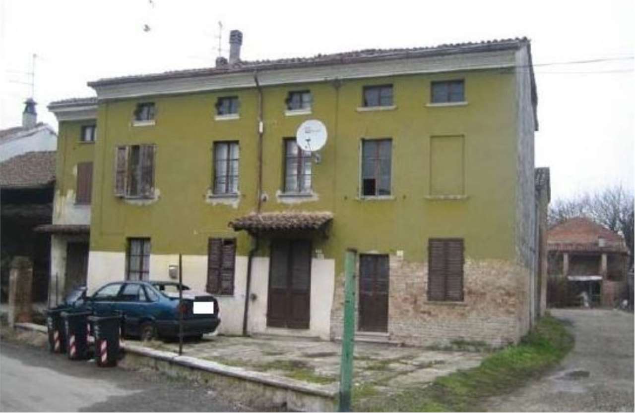 Casa indipendente in vendita Piacenza