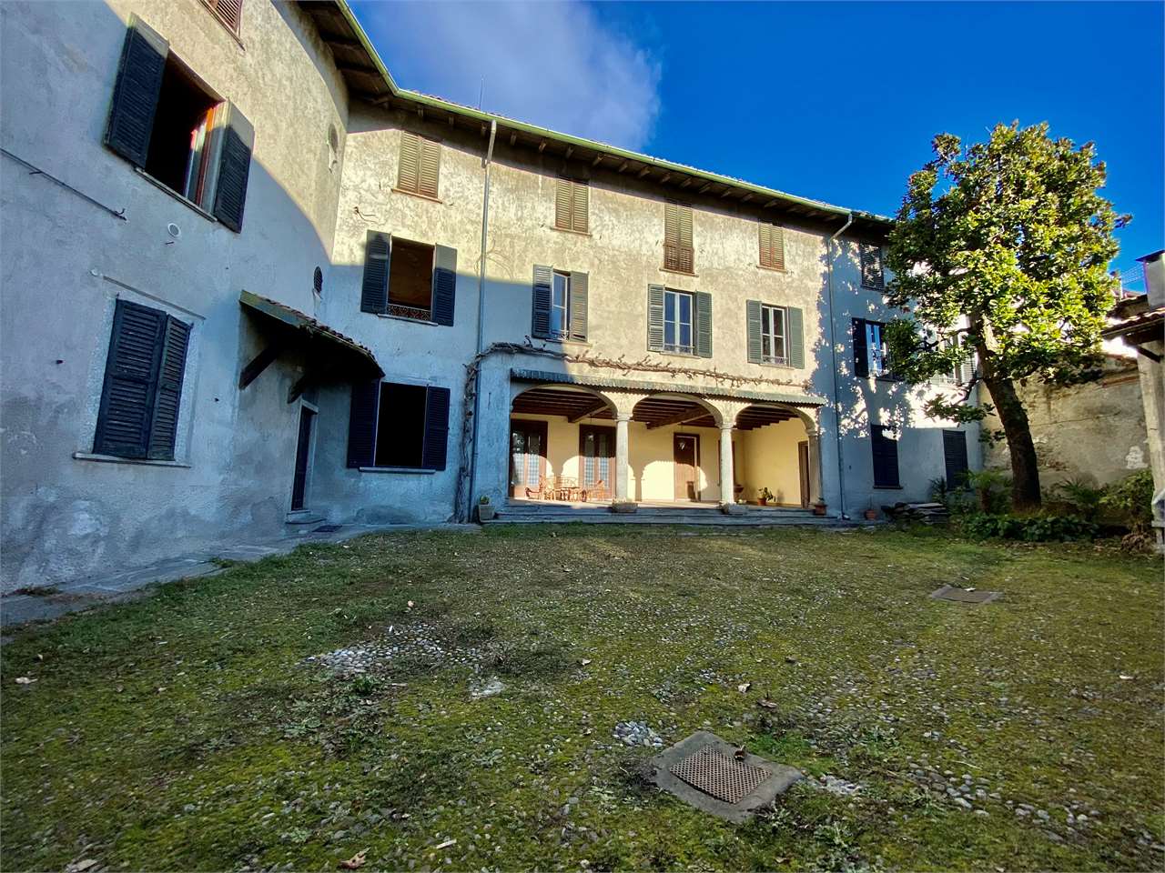 Vendita Palazzo/Palazzina/Stabile Casa/Villa Molteno Via Bonanomi 2 317345