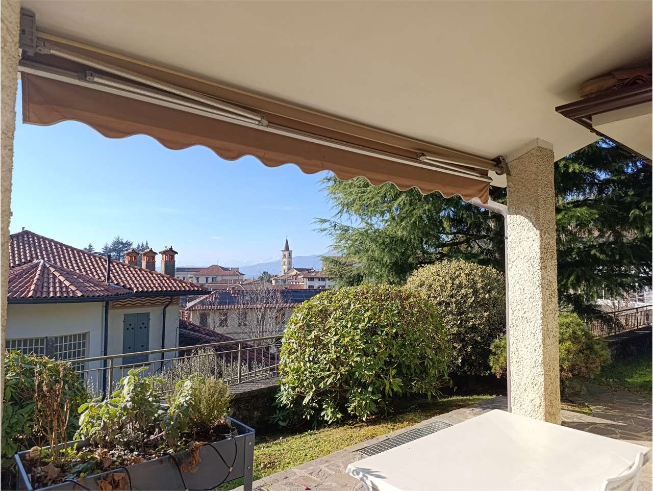 Villa in vendita a Ello - foto 6