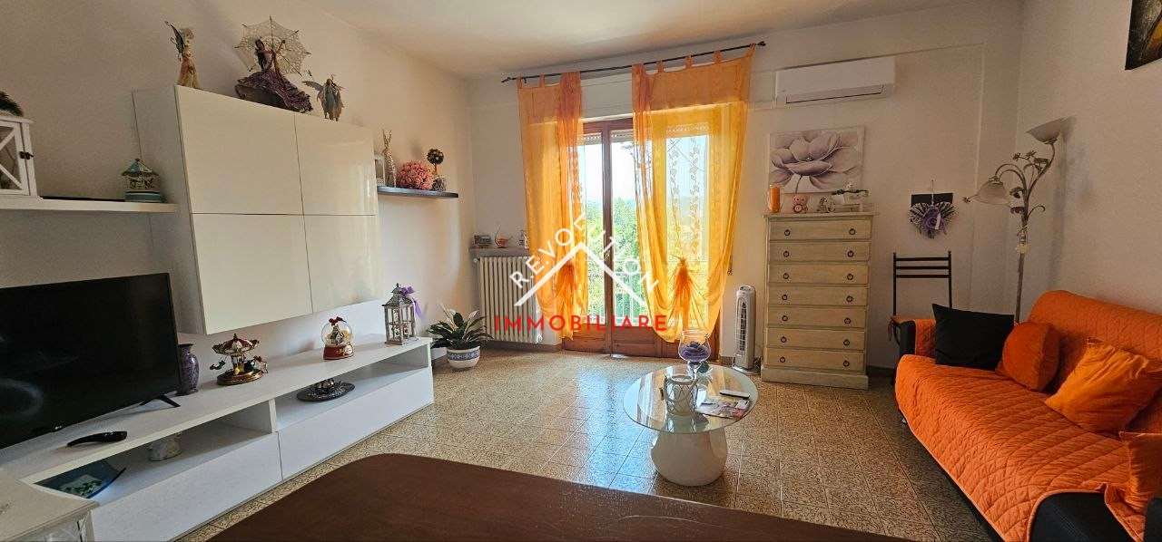 Appartamento in vendita a Città di Castell... - foto 2