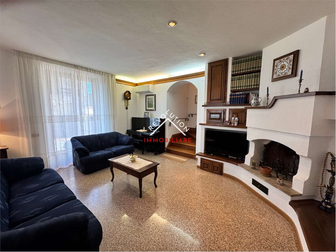 Villa in vendita a Passignano sul Trasimen... - foto 2