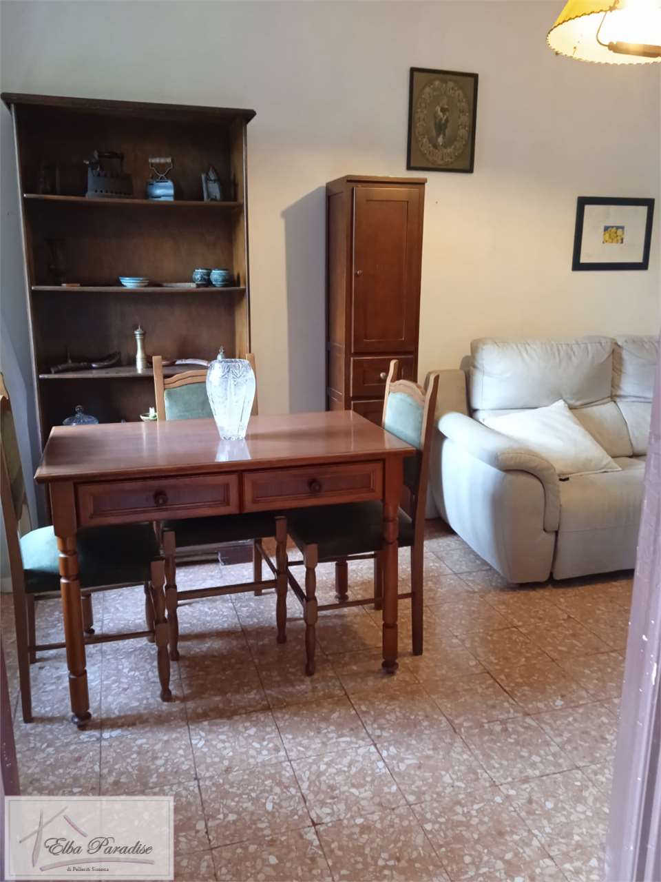 Fotografia Porzione di casa piccola 1