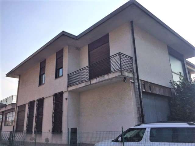 Vendita Villa unifamiliare Casa/Villa Oleggio 244308