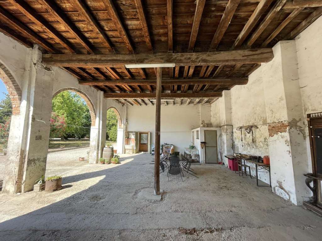 Villa in vendita a Erbè (VR)