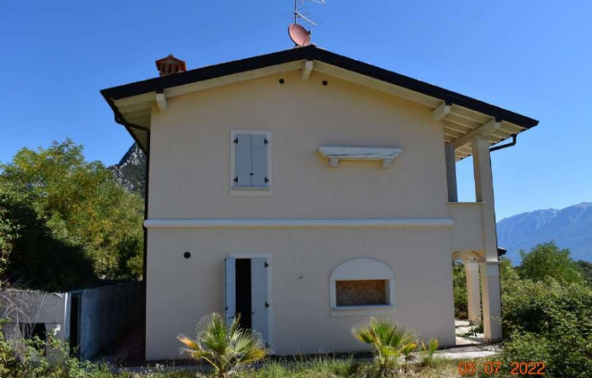 H1123/24 - Villa a Toscolano-Maderno (BS)