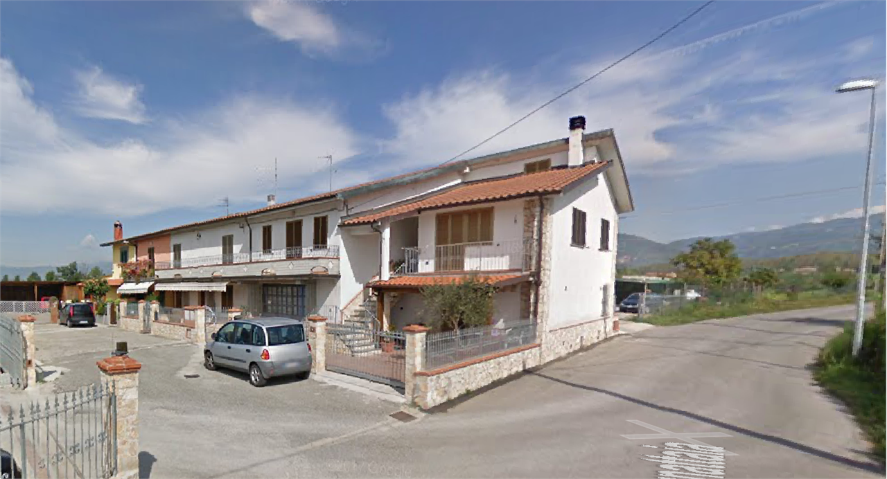 P172/24 - CASA SINGOLA A MONSUMMANO TERME (PT)